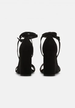 Am billigsten ❤️ Even&Odd Damen Riemensandalette - Black ✔️ 11 Am billigsten ❤️ Even&Odd Damen Riemensandalette - Black ✔️ -Even Odd Verkäufe 0c0d0112e4544f9d93eb1bd901e5177d