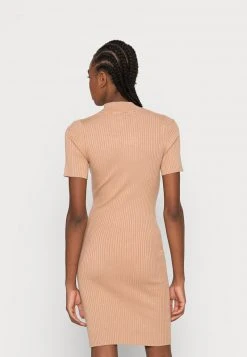 Coupon 🎁 Even&Odd Damen PERKIN NECK SHORT SLEEVE DRESS - Strickkleid - Camel 😉 -Even Odd Verkäufe 318b39899bc943aea025c9bfde5731e7