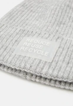 Angebote 🔥 Even&Odd Damen Mütze - Grey ❤️ 7 Angebote 🔥 Even&Odd Damen Mütze - Grey ❤️ -Even Odd Verkäufe 4a665f4afa7d4b2d85381af684a3001e