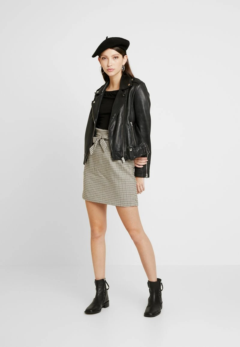 Schlussverkauf ❤️ Even&Odd BASIC - Langarmshirt - Black | Damen 💯 4 Schlussverkauf ❤️ Even&Odd BASIC - Langarmshirt - Black | Damen 💯 – Bild 2