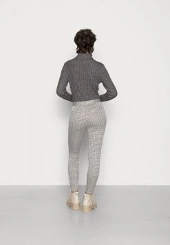 Auslauf ❤️ Even&Odd Damen CHECKED LEGGING - Leggings - Hosen - Brown Black 🎁 9 Auslauf ❤️ Even&Odd Damen CHECKED LEGGING - Leggings - Hosen - Brown Black 🎁 -Even Odd Verkäufe 4e2b6653d4c74a56a57517a9873a2d13