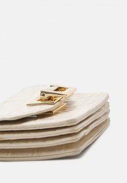 Großhandel 🛒 Even&Odd Geldbörse - Off-white | Damen 🧨 10 Großhandel 🛒 Even&Odd Geldbörse - Off-white | Damen 🧨 -Even Odd Verkäufe 4fb7fa574fa84ebe99338562ce4543b3