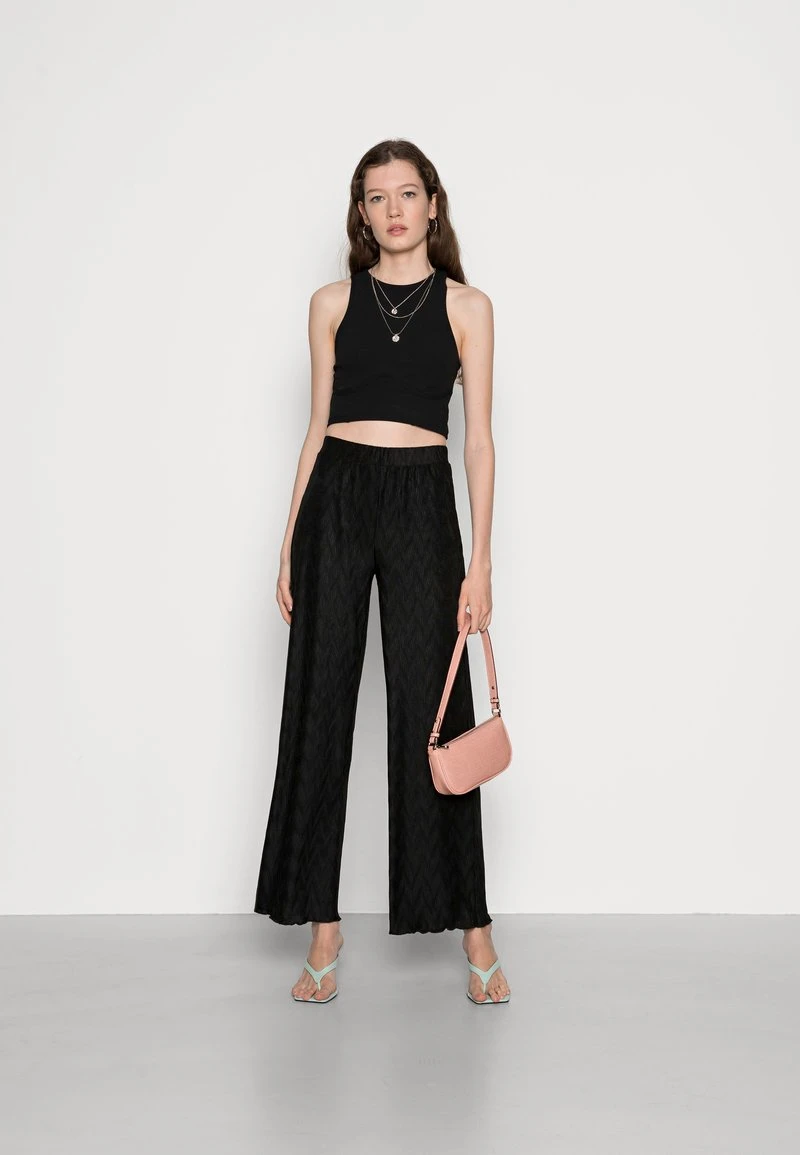 Budget ✔️ Even&Odd Damen Plisse Scallop Hem Trouser - Stoffhose - Black 💯 4 Budget ✔️ Even&Odd Damen Plisse Scallop Hem Trouser - Stoffhose - Black 💯 – Bild 2