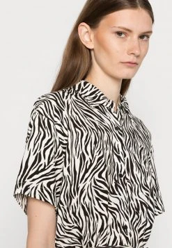 Am billigsten ❤️ Even&Odd Damen Blusenkleid - Black/white 🥰 11 Am billigsten ❤️ Even&Odd Damen Blusenkleid - Black/white 🥰 -Even Odd Verkäufe 6e3a9a73623b43c58e659d1687274013