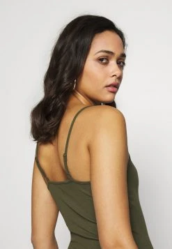 Beste Bewertungen von 👏 Even&Odd Damen 2 PACK - Top - Black/khaki 🌟 15 Beste Bewertungen von 👏 Even&Odd Damen 2 PACK - Top - Black/khaki 🌟 -Even Odd Verkäufe 6eee3f0ffa924ef7b205806419d1424e