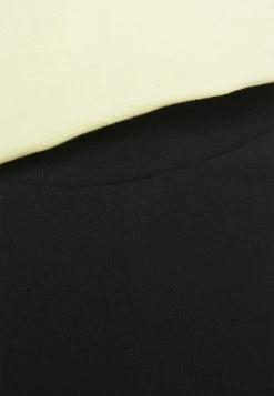 Top 10 ❤️ Even&Odd Damen LEGGING AND CYCLE SHORT SET - Shorts - Black 🛒 -Even Odd Verkäufe 791824209d574af49cf6a7add1f77a33