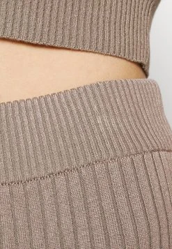 Brandneu 👍 Even&Odd Damen STRICK KNITWEAR SET - Bleistiftrock - Taupe 🧨 -Even Odd Verkäufe 7ceadf4d90704e99970b11ee15436a82