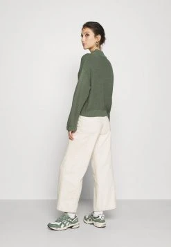 Brandneu ❤️ Even&Odd CROPPED MOCK NECK - Strickpullover - Green | Damen ✔️ -Even Odd Verkäufe 7d4818eecefe484bafc776ff1830e2fa