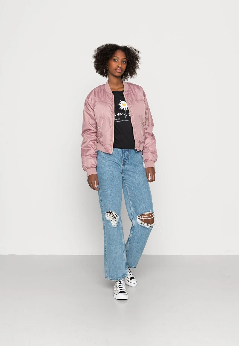 Brandneu 🔥 Even&Odd Damen LIZ SMILE DAISY TEE - T-Shirt Print - Black 🎁 4 Brandneu 🔥 Even&Odd Damen LIZ SMILE DAISY TEE - T-Shirt Print - Black 🎁 – Bild 2