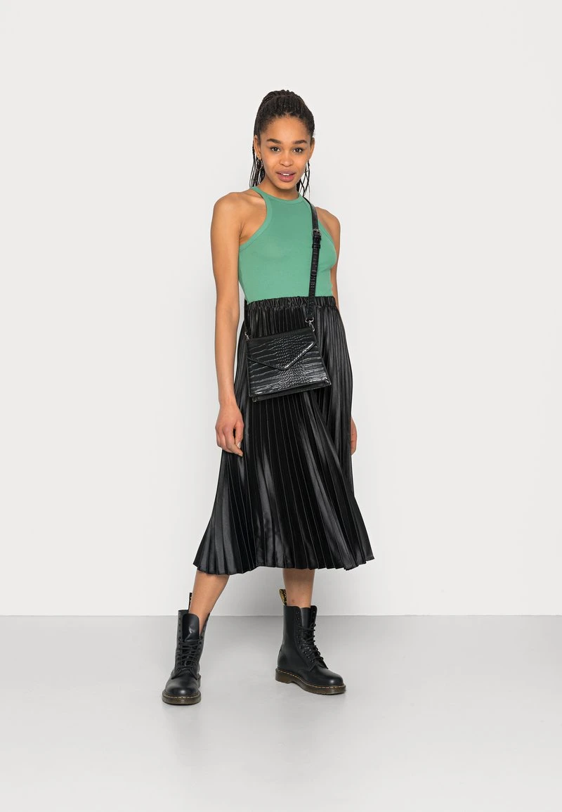 Aktion ✔️ Even&Odd Damen Top - Black/green 👏 3 Aktion ✔️ Even&Odd Damen Top - Black/green 👏