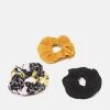 Großhandel ⭐ Even&Odd 3 PACK - Haar-Styling-Accessoires - Multi-coloured/black/mustard Yellow | Damen 😀 -Even Odd Verkäufe 8c51255cbecf46b1bffeddcfbaeca8be
