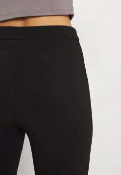 Top 10 😀 Even&Odd Damen SPLIT FRONT FLARED - Stoffhose - Black ✨ -Even Odd Verkäufe 9c698f498d4c4deca59b36550b8bc9f0