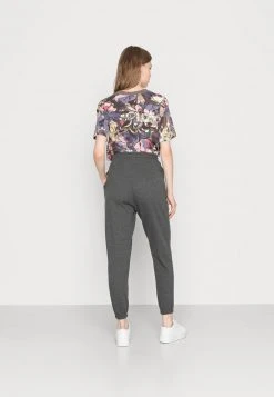 Bestes Angebot ⭐ Even&Odd Damen Jogginghose - Mottled Dark Grey ⌛ 9 Bestes Angebot ⭐ Even&Odd Damen Jogginghose - Mottled Dark Grey ⌛ -Even Odd Verkäufe a1d6b5f38ecd4be0ad8d8d13d0bbde52