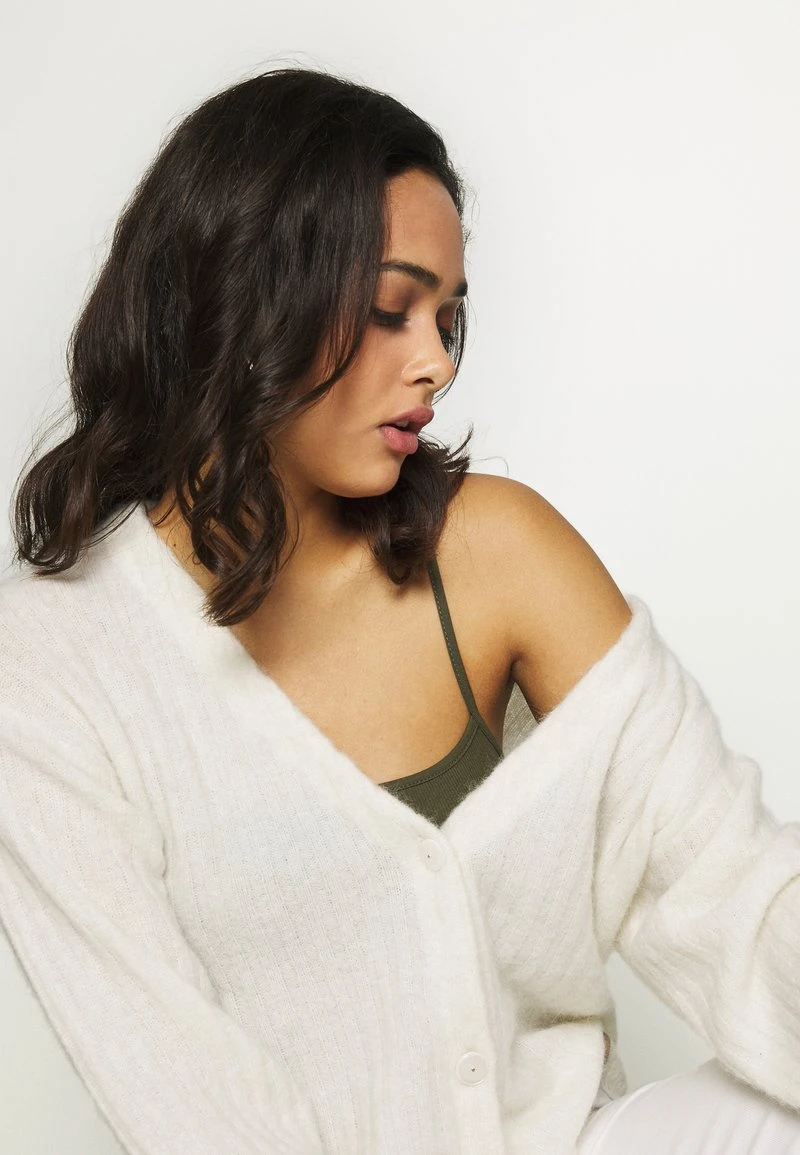 Beste Bewertungen von 👏 Even&Odd Damen 2 PACK - Top - Black/khaki 🌟 8 Beste Bewertungen von 👏 Even&Odd Damen 2 PACK - Top - Black/khaki 🌟 – Bild 6